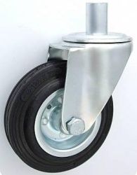 Koło metalowo-gumowe w obudowie skrętnej z trzpieniem fi 80